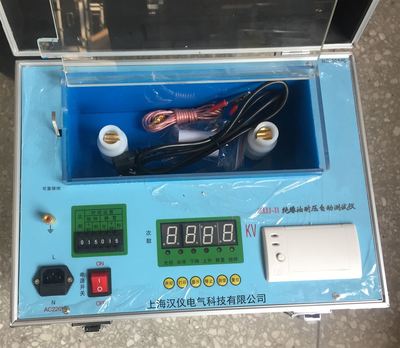海南省承試電力設(shè)備絕緣油介電強(qiáng)度測(cè)試儀與濾油機(jī)的應(yīng)用與協(xié)同